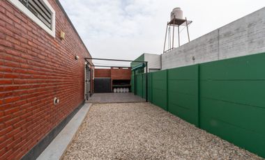 CASA EN VENTA 3 DORMITORIOS CON PILETA IBARLUCEA