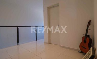 VENTA - CASA 3 DORMITORIOS - NEUQUÉN