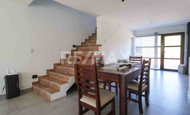 VENTA - CASA 3 DORMITORIOS - NEUQUÉN
