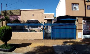 Venta Casa Permuta San Isidro  La Calabria
