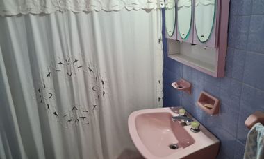 DEPARTAMENTO 3 AMB. al frente con local comercial