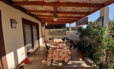 Casa en Venta en Condominio Vista Valle