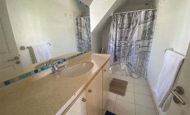 Casa en Venta en Condominio Vista Valle