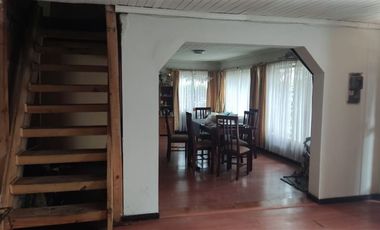Casa en Venta en Almirante Latorre - Esquina Valdivia