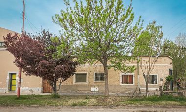 VENTA CASA A REMODELAR EN  CONTRAMIRANTE CORDERO