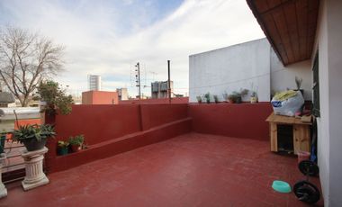 Venta Amplio PH en dos plantas en Parque Patricios