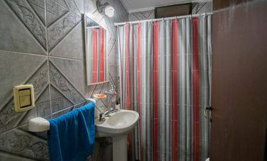 Casa venta La Plata 2 dormitorios pileta cochera