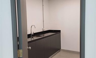 Oficina en Arriendo en AVDA. EL BOSQUE