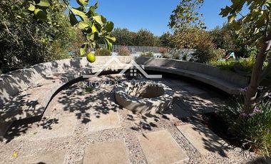 ESTUPENDA CASA 5 DORM + SERV. PISCINA Y QUINCHO LOS BOSQUES