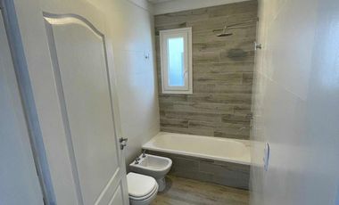Casa a estrenar con 3 dormitorios en venta en Vila Marina