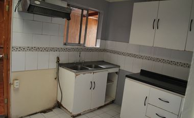 Vende casa ampliada, excelente ubicación, La Calera