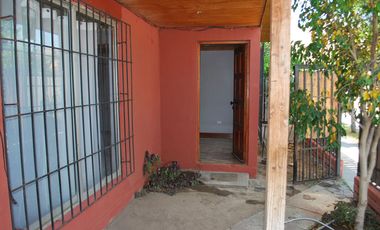 Vende casa ampliada, excelente ubicación, La Calera