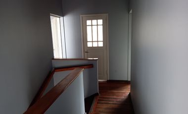 CASA COMERCIAL 4 DOR 3 BAÑOS A PASOS DE LA ALAMEDA