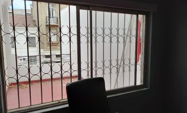 CASA COMERCIAL 4 DOR 3 BAÑOS A PASOS DE LA ALAMEDA