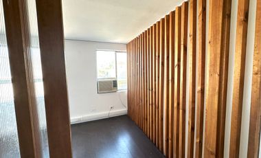 ARRIENDO OFICINA METRO LOS LEONES