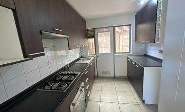 ARRIENDO CASA PORTONES DE CHICUREO