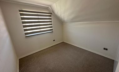 ARRIENDO CASA PORTONES DE CHICUREO