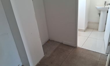 VENTA DE OFICINA PARA SERVICIOS MEDICO Y DE LABORATORIO