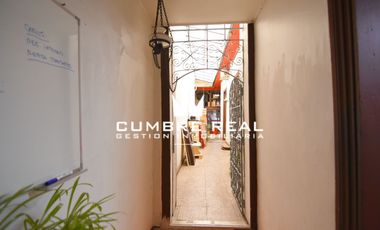 VENTA CASA EN SANTIAGO HERRERA CON ROSAS