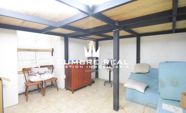 VENTA CASA EN SANTIAGO HERRERA CON ROSAS