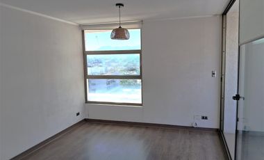DEPARTAMENTO 3D/2B A PASOS DEL METRO PLAZA EGAÑA 2 EST