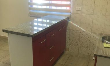 VENTA DE LOCAL COMERCIAL  CON 3 MINI DEPARTAMENTOS