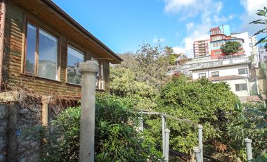 VENTA HERMOSO HOTEL EN CERRO FLORIDA, VALPARAÍSO
