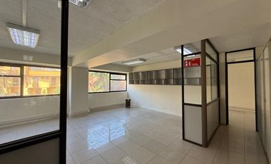 VENTA OFICINA PISO COMPLETO EN CENTRO BANCARIO DE VALPARAÍSO