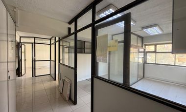 VENTA OFICINA PISO COMPLETO EN CENTRO BANCARIO DE VALPARAÍSO