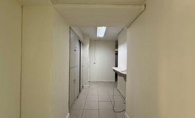 VENTA OFICINA PISO COMPLETO EN CENTRO BANCARIO DE VALPARAÍSO