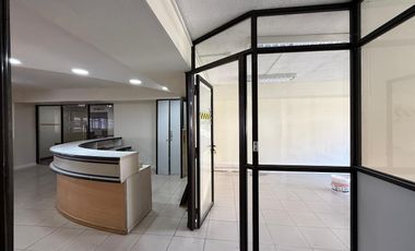 VENTA OFICINA PISO COMPLETO EN CENTRO BANCARIO DE VALPARAÍSO
