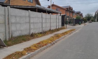 HERMOSA CASA DE DOS PISOS EN VILLA ALEGRE