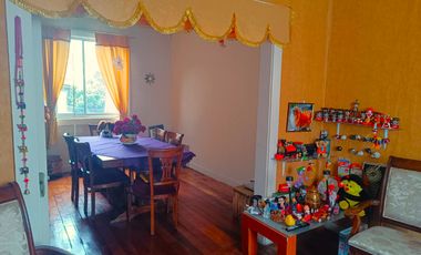 SE VENDE CASA 4D 2B UBICADA EN CERRO BARON VALPARAISO