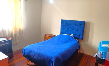 SE VENDE CASA 4D 2B UBICADA EN CERRO BARON VALPARAISO