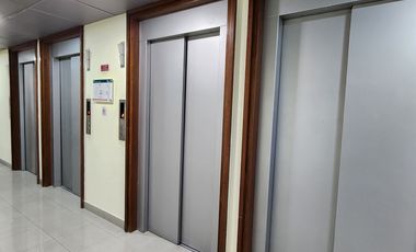 OFICINAS CON EXCELENTE VISTA EN SECTOR PEDRO DE VALDIVIA