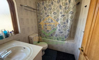 OFERTA ESPECIAL! VENTA  HERMOSA CASA 6D/3B ÑUÑOA