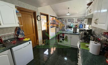 OFERTA ESPECIAL! VENTA  HERMOSA CASA 6D/3B ÑUÑOA