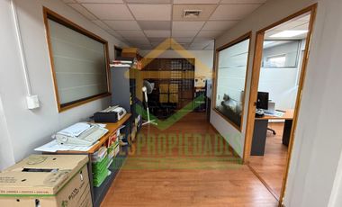 OPORTUNIDAD DE AMPLIA OFICINA EN LAS CONDES