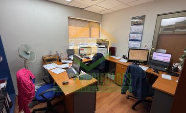 OPORTUNIDAD DE AMPLIA OFICINA EN LAS CONDES