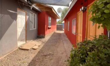 IMPERDIBLE!!  VENTA PROPIEDAD DE 697M2 CON 9 CASAS