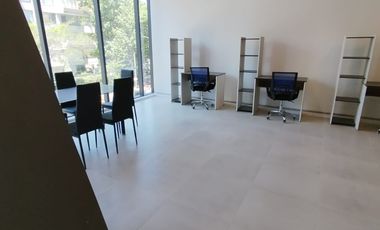 ESTUPENDA OFICINA METRO LOS LEONES 151 M2