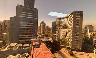 ILUMINADA Y MUY BIEN CONECTADA EN EL CORAZÓN DE PROVIDENCIA