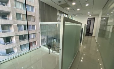 OPORTUNIDAD !!  OFICINA HABILITADA SANTIAGO CENTRO