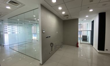OPORTUNIDAD !!  OFICINA HABILITADA SANTIAGO CENTRO