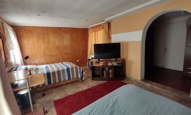 OPORTUNIDAD UNICA CASA EN EL CORAZON DE SANTIAGO CENTRO