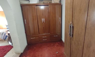 OPORTUNIDAD UNICA CASA EN EL CORAZON DE SANTIAGO CENTRO