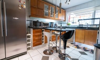 HERMOSA CASA A METROS DE LA PLAYA PELLUCO