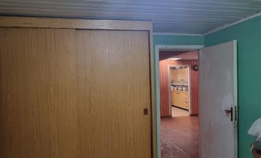 VENDE CASA ESQUINA CAMINO TERMA GULTRO