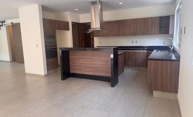 Casa en venta en Fracc Portofino en Metepec