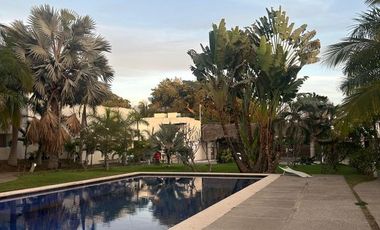 CASA EN VENTA CON EXCEDENTE DE TERRENO EN MEZCALES